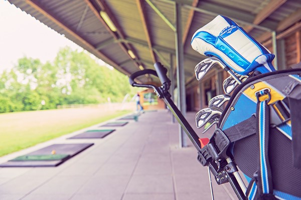 Golfclinic op golfbaan de Lage Mors in Delden - Twente